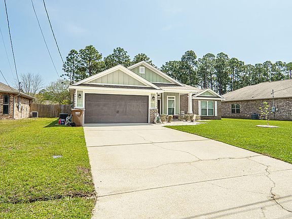 3rd image of 2036 Shannon Rd