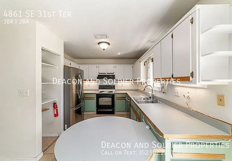 4861 SE 31st Ter — Photo 14
