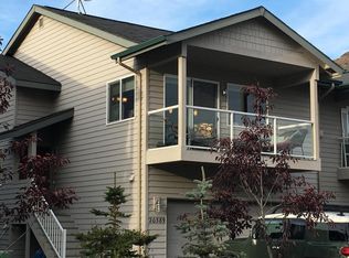 20389 Icefall Dr, Eagle River, AK 99577