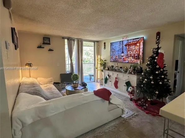 4025 W McNab Rd APT E208, Pompano Beach, FL 33069