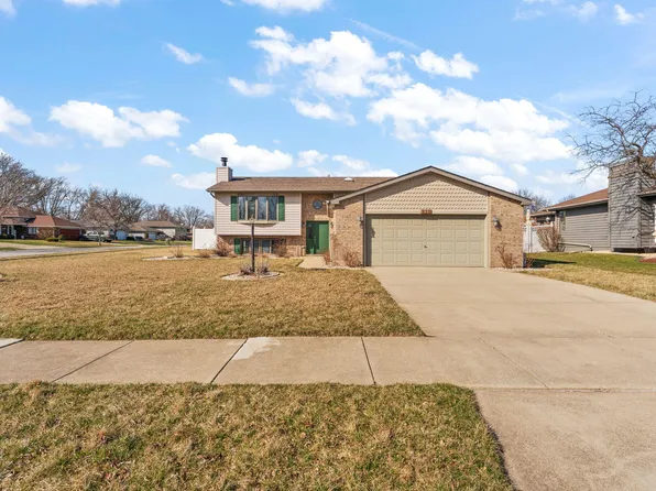 418 Teibel Dr, Schererville, IN 46375