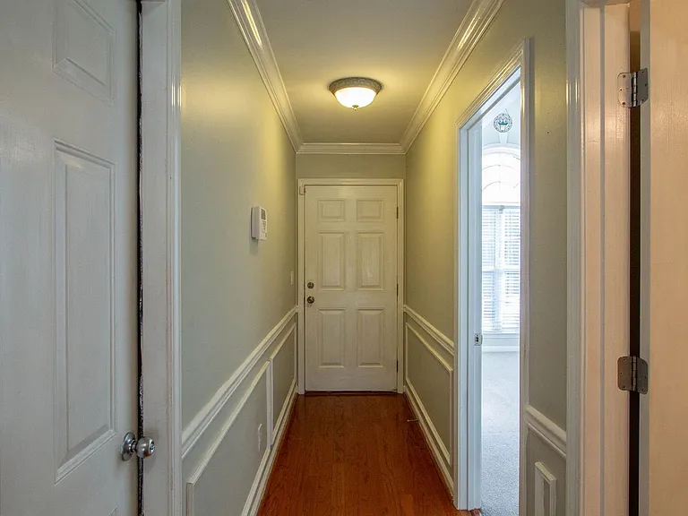 157 Hayesbury Ct — Photo 8