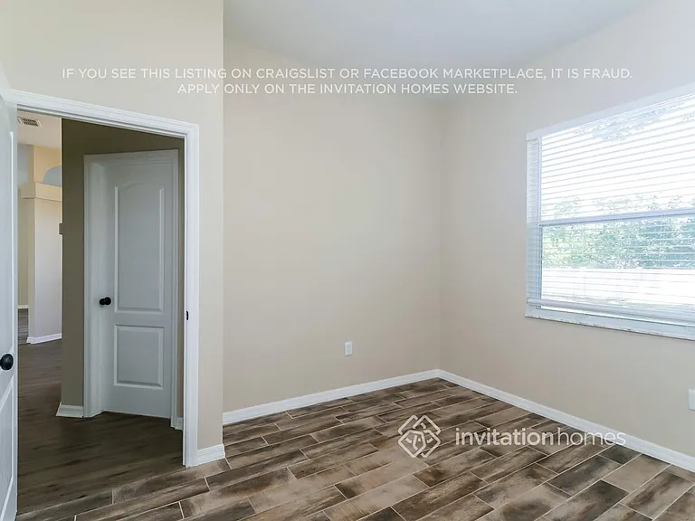 4924 Canterbury Dr — Photo 7