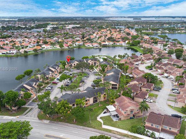 8250 NW 191st St #10-D