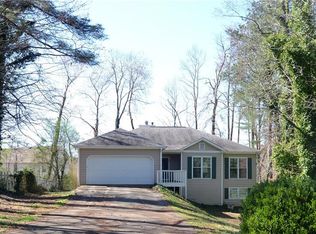 5945 Branden Hill Ln, Buford, GA 30518