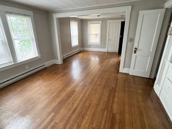 22 Franklin, 22 Franklin St, Chicopee, MA 01013