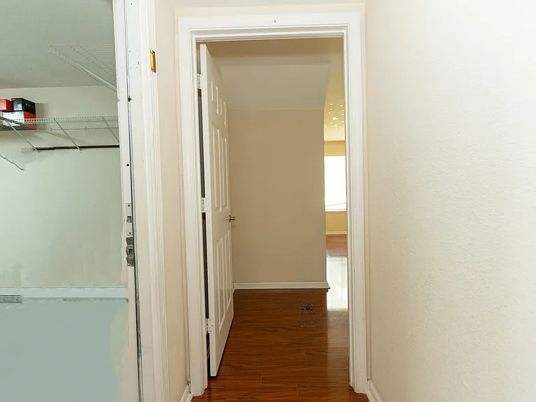 10075 Gate Pkwy N #2202 — Photo 14