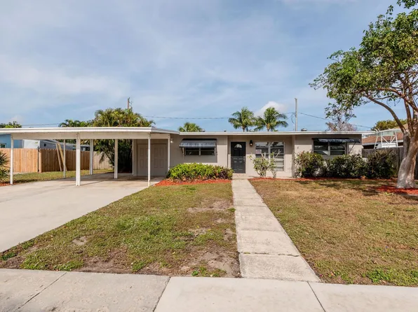 1338 Crest Drive, Lake Worth Beach, FL 33461