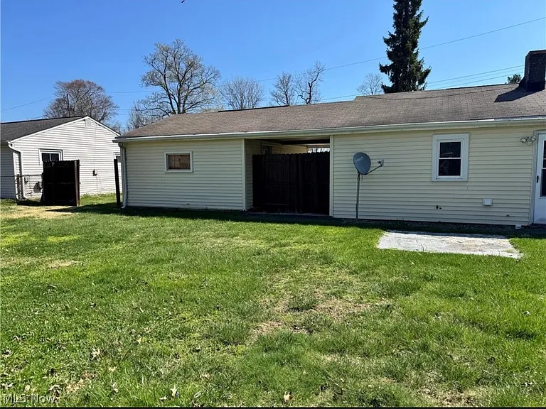 6598 Seneca Trl — Photo 11