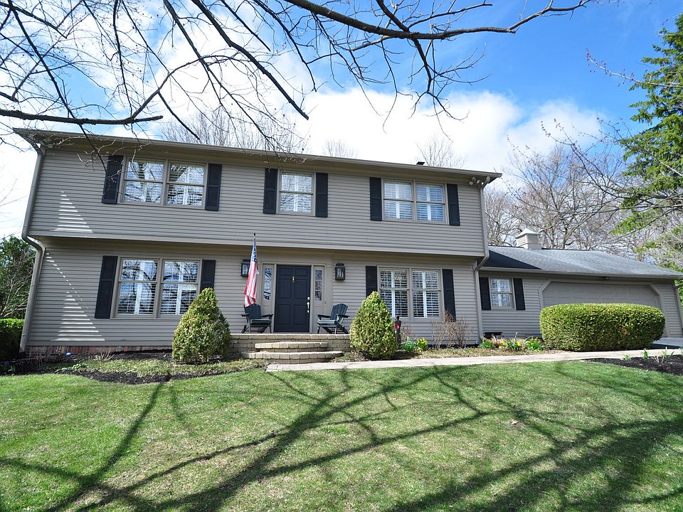 1st image of 12176 Crestwood Dr