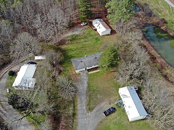5th image of 30 Pine Bark Ln #80