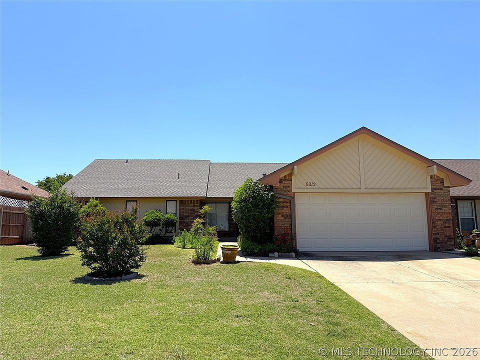 1st image of 6212 SE 56th St