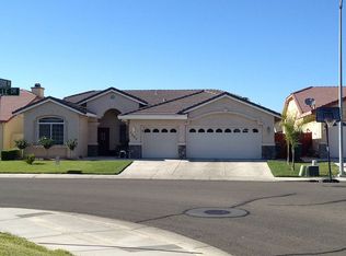 1867 Michelle Dr, Yuba City, CA