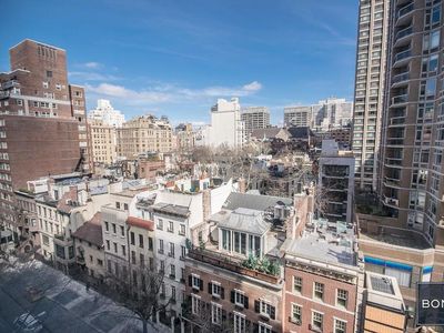166 E 63rd St APT 9D, New York, NY, 10065
