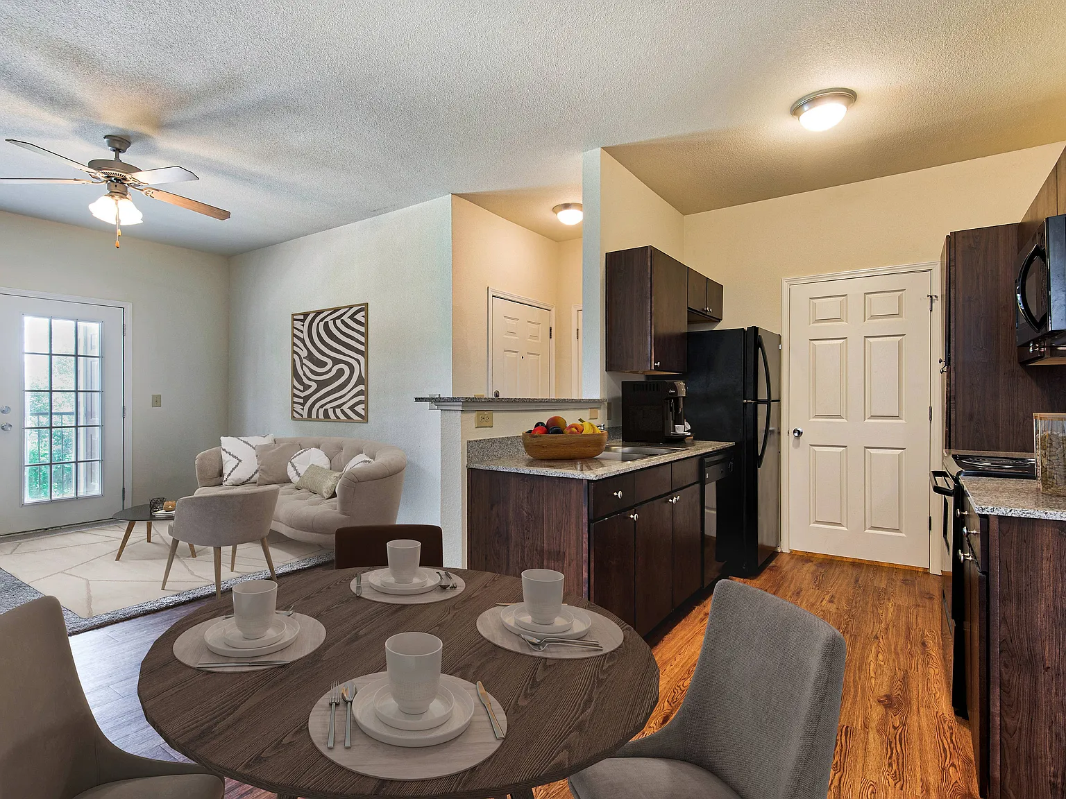 Cypress Bend Village Apartments — Photo 2