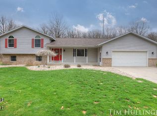 8282 Sleeper Ave, Fremont, MI 49412
