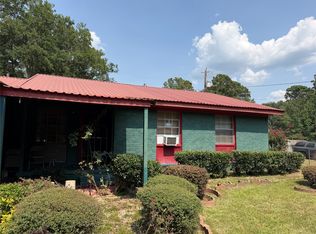 902 Belvedere Dr, Henderson, TX 75652