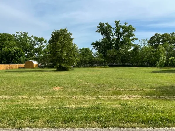 24621 Brownstone Blvd, Mattawan, MI 49071