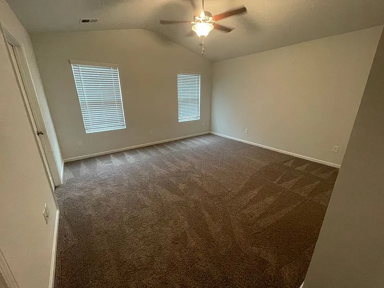 2237 Trakand Dr — Photo 3