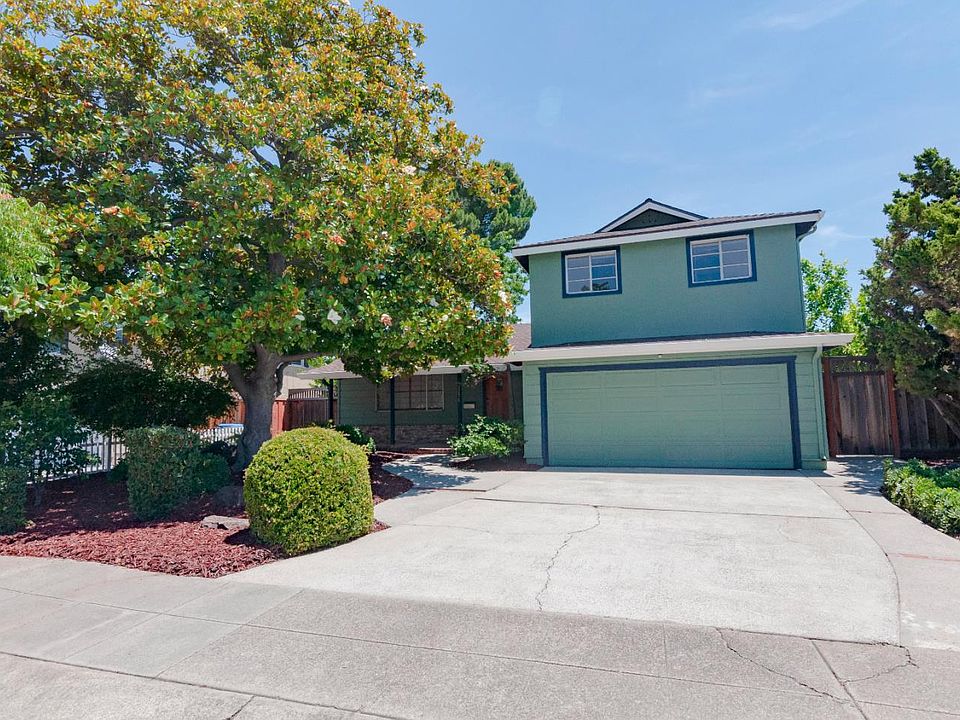 1st image of 3276 Fawn Dr