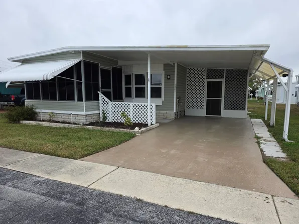 14241 Dryden St, Hudson, FL 34667