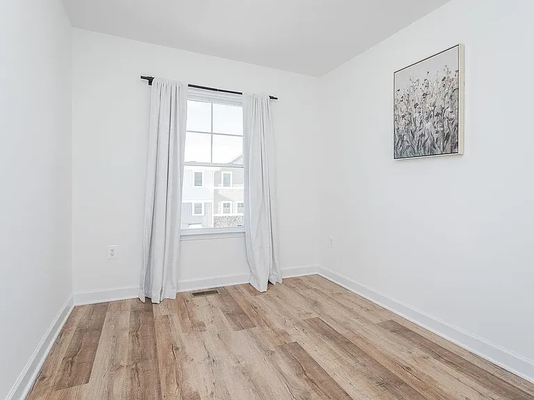 1360 Palomino Trl — Photo 34
