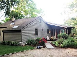 6 Buttonball Trl, Norwalk, CT 06851