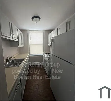 40 Winthrop St #4