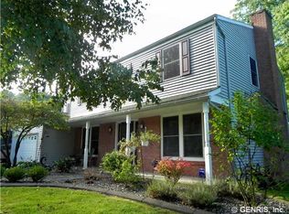 33 Winterset Dr, Rochester, NY 14625