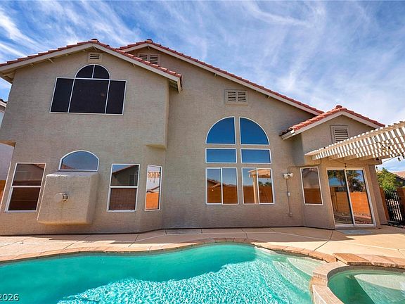 2nd image of 1026 Spring Pond Ct