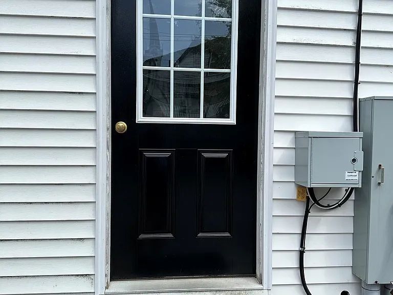 23 Main St #3 — Photo 2