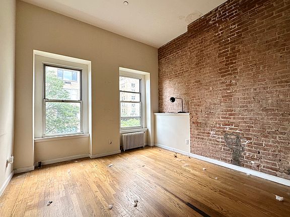 2nd image of 535 E 87th St #4C