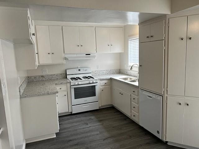 1st image of 2262 W Colchester Dr APT C
