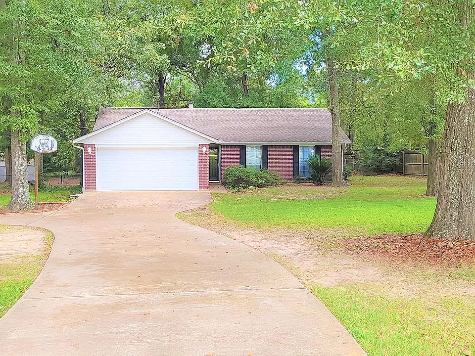 1st image of 411 Whitehouse Dr