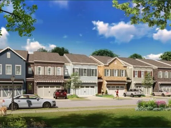 465 Maplewood Dr #50, Roswell, GA 30075