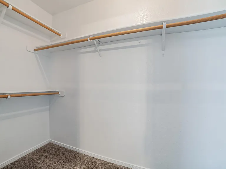 319 Cedar Ridge Dr #B — Photo 20