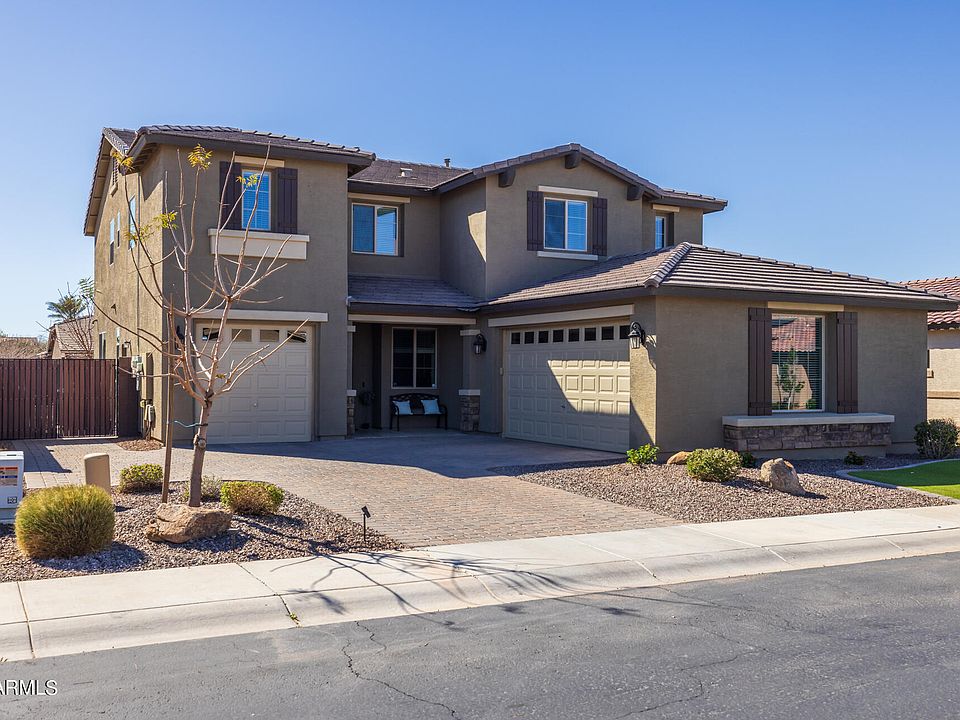 1st image of 83 W CUCUMBER TREE Avenue