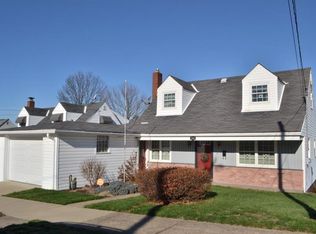 535 Oakwood Ave, Springdale, PA 15144