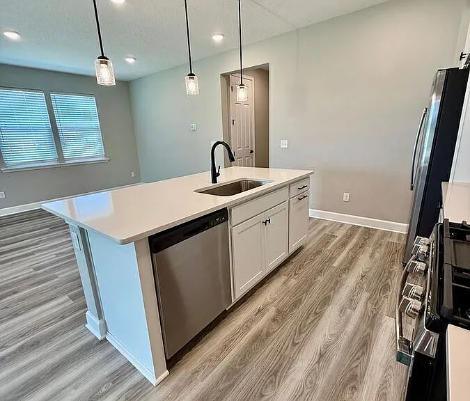 280 Field Flower Way — Photo 7