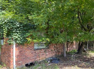 601 Orchard Rd, Pulaski, VA 24301