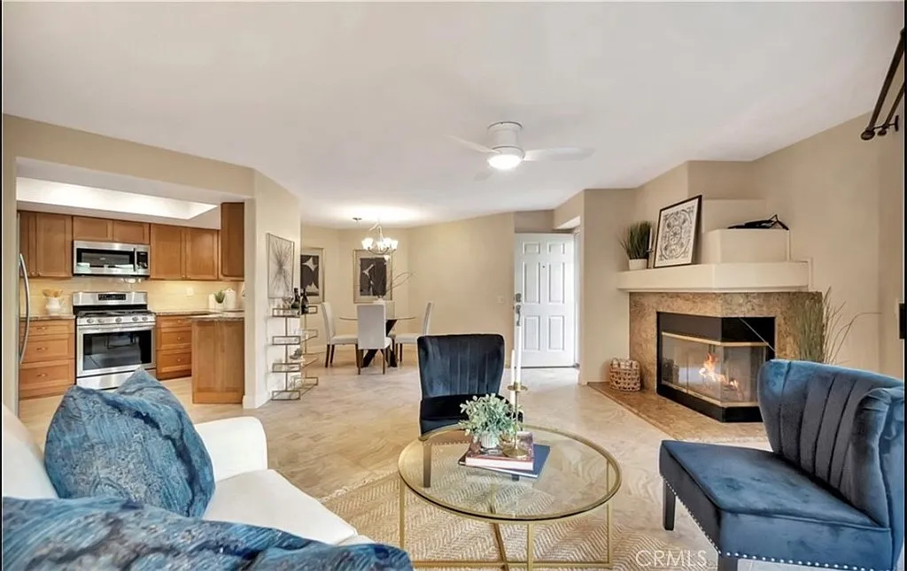2 bed, 1113 sqft, $3,600 — Photo 1