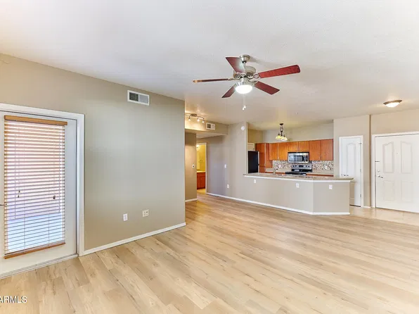5302 E VAN BUREN Street #2002, Phoenix, AZ 85008