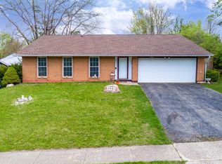 4961 Longford Rd, Huber Heights, OH 45424