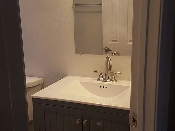4th image of 4561 Hawley Blvd APT 04