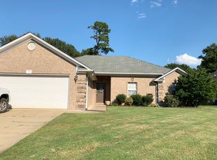 1910 Clarks Dr, Conway, AR 72034