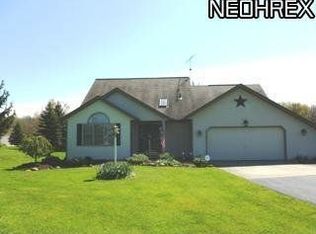 18817 Fox Rd, Hiram, OH 44234