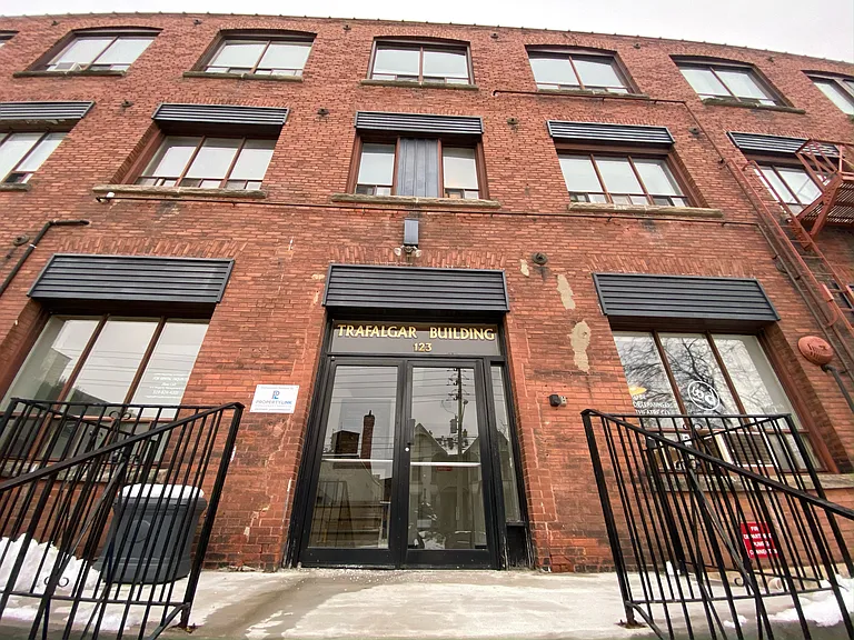 123 Woolwich St #207 — Photo 1