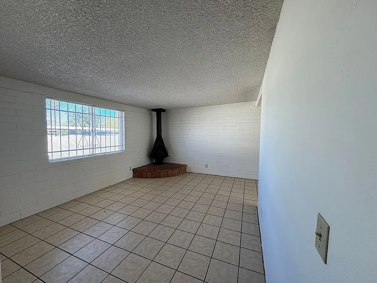 7467 E Desert Spring Dr — Photo 11