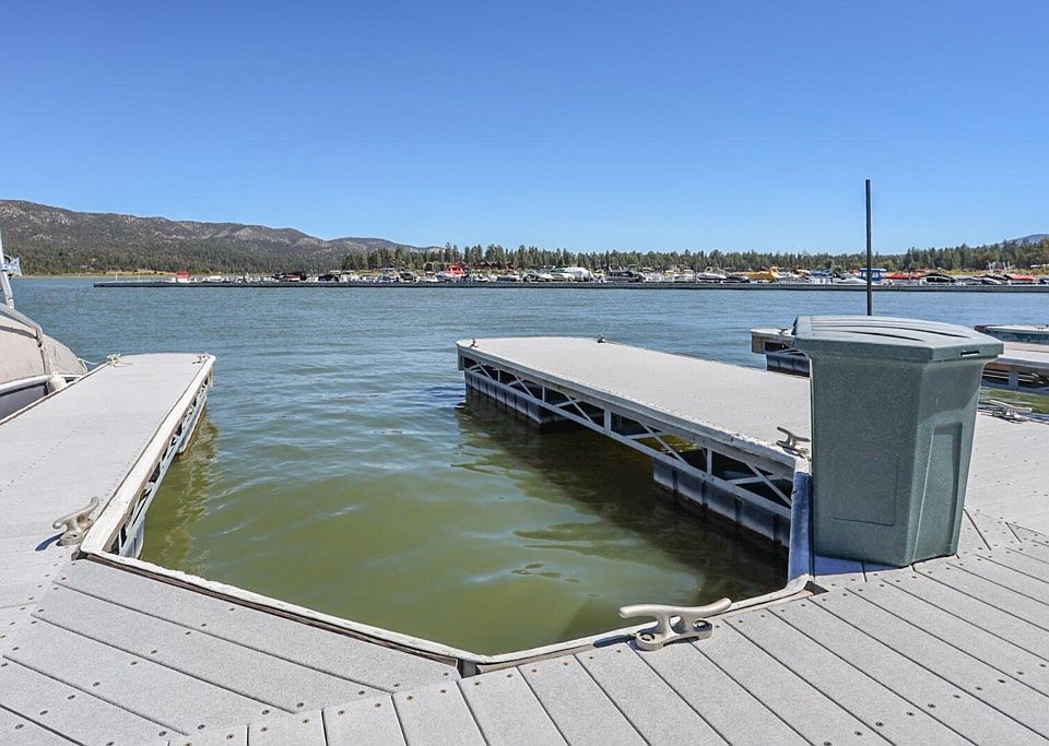 400 Pine Knot Blvd Big Bear Lake, CA, 92315 Apartments for Rent Zillow