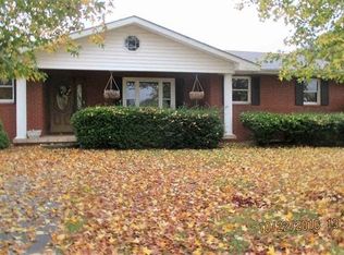 580 Krestview Dr, Grayson, KY 41143